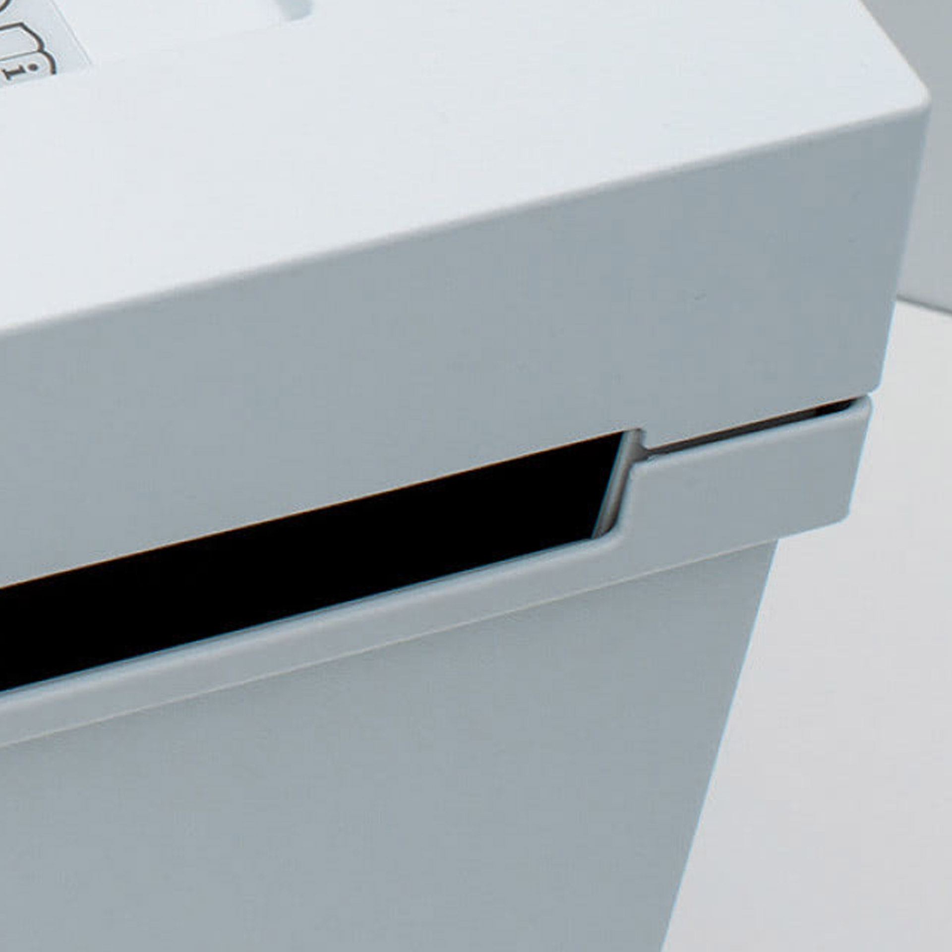 ideal 2245 aktenvernichter-ansicht der griffmulde ideal 2245 aktenvernichter, ansicht der griffmulde an der seite des geraetes