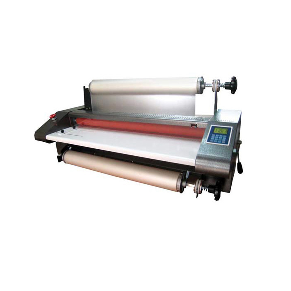 Rollenlaminator-SKYLAM-370 Das Bild zeigt den Rollenlaminator SKY Lam 370, freigestellt auf weißem Hintergrund mit eingespannter Folie