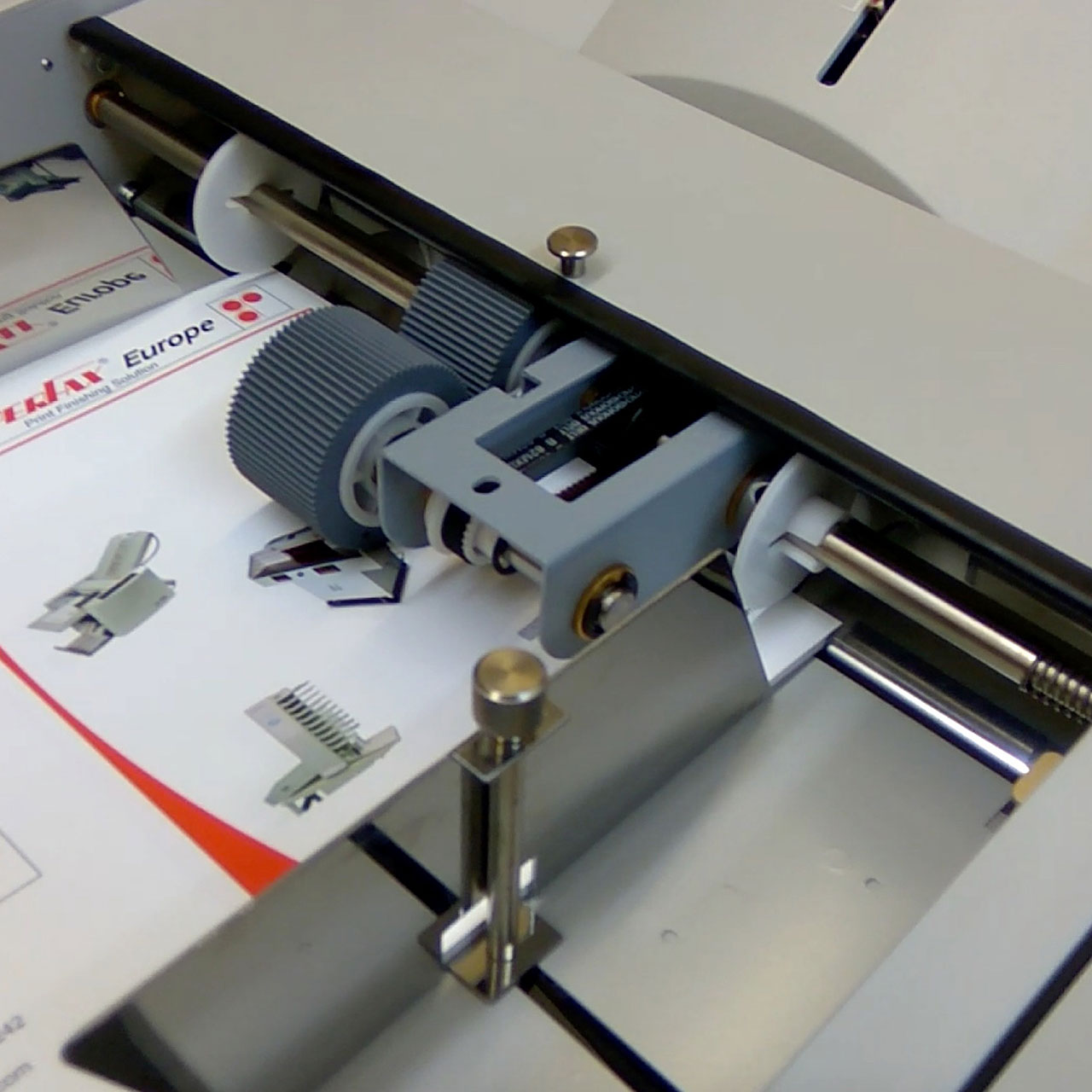 Spezialeinzug für Problempapiere SUPERFAX Spezialeinzug für Problempapiere SUPERFAX