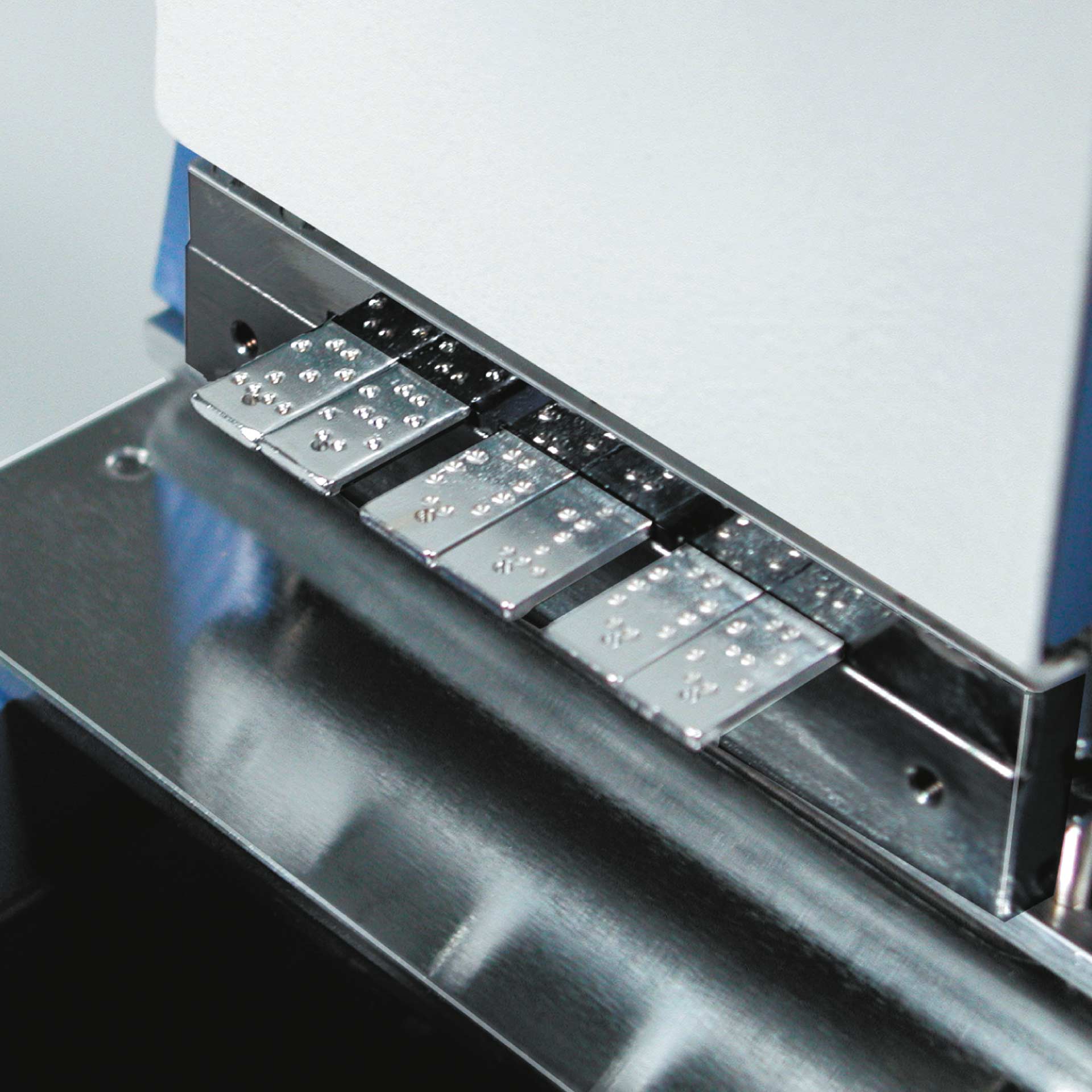 PERNUMA PERFOSET II/D Perforiermaschine Datum Detailansicht PERNUMA PERFOSET II/D Perforiermaschine Datum Detailansicht