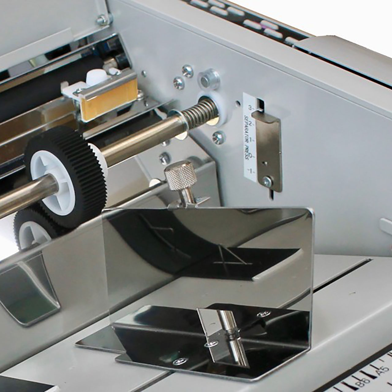 Tischfalzmaschine SUPERFAX PF-460 Tischfalzmaschine SUPERFAX PF-460