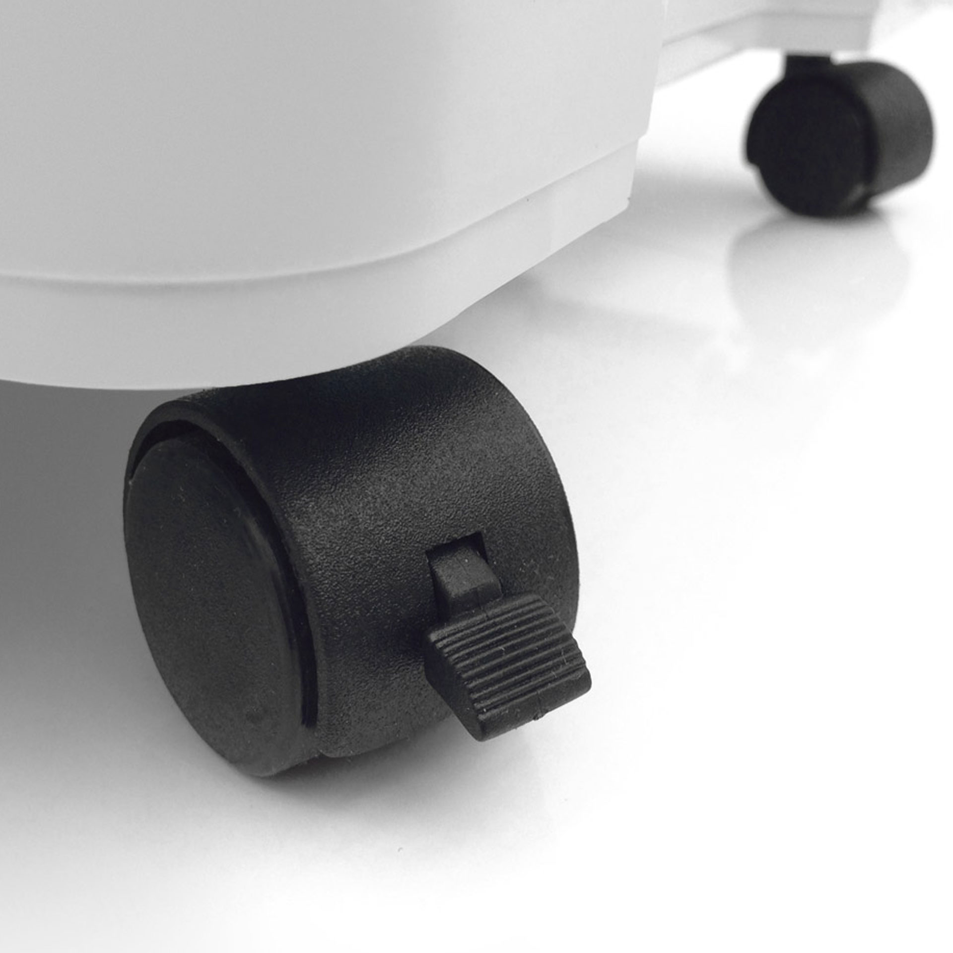 ideal aktenvernichter shredcat 8280 cc- lenkrollen ideal aktenvernichter shredcat 8280 cc- ansicht der lenkrollen mit stoppfunktion