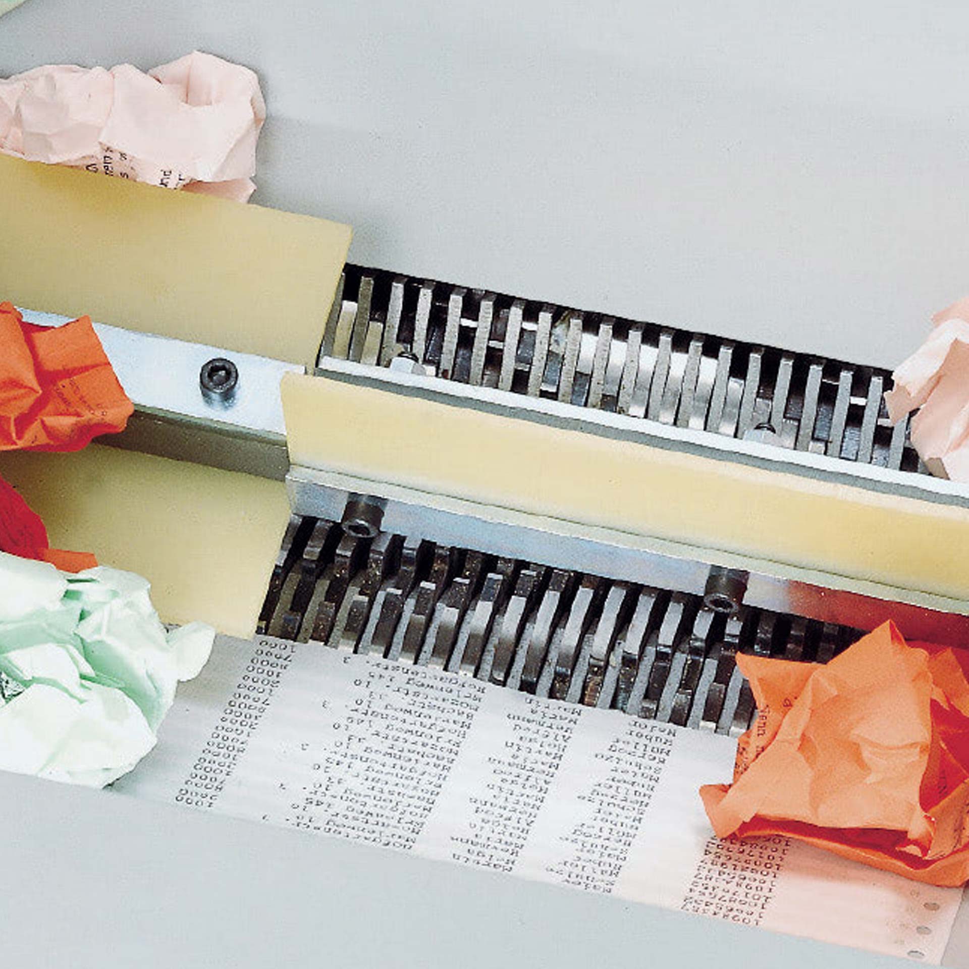 ideal 4606 cc aktenvernichter-fluegelwalze ideal 4606 cc aktenvernichter- draufsicht auf die fluegelwalze